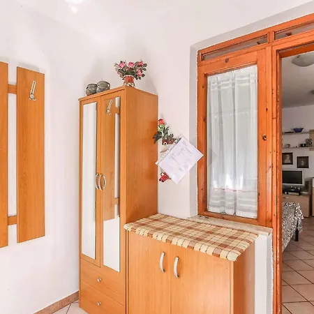 In Porec/istrien 10377 Apartment