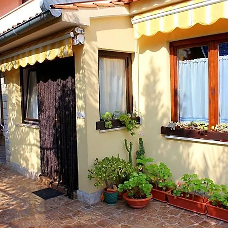 In Porec/istrien 10377 Apartment *